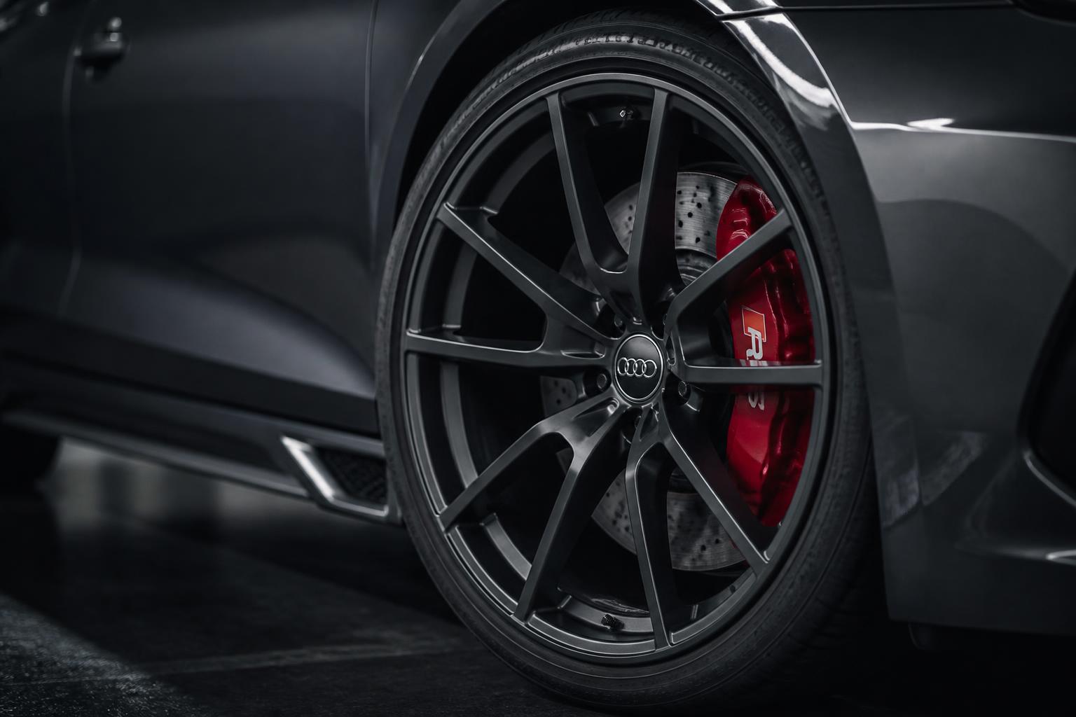 Performance wheel detail